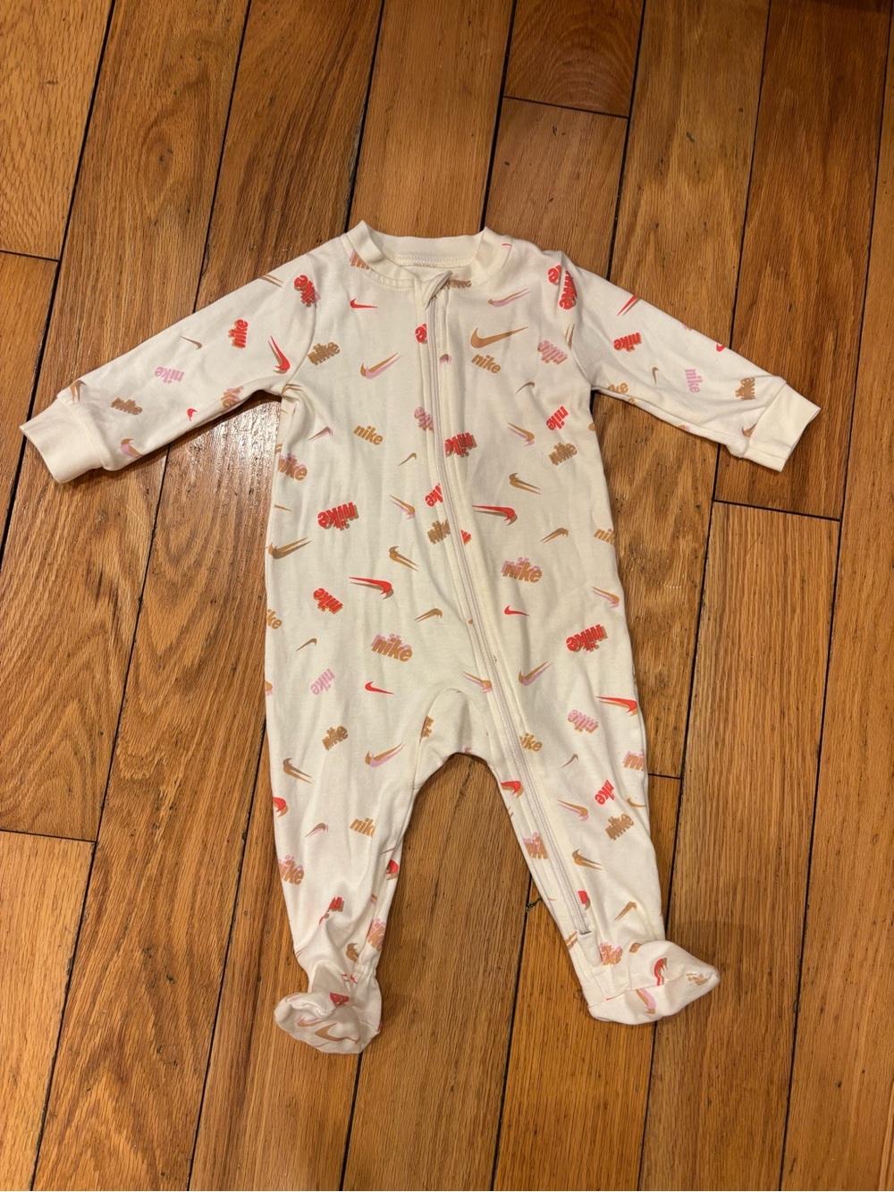 Nike Cream Baby Footed One-Piece with 2-way zipper / 9 months old